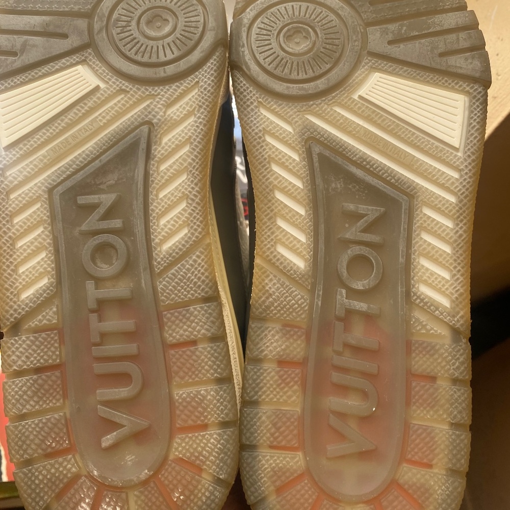 LV men’s sneakers